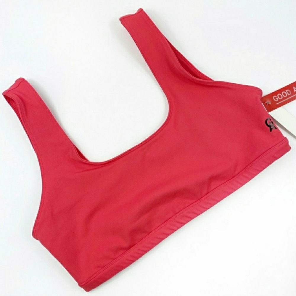 Good American Coral True Strength Sports Bra